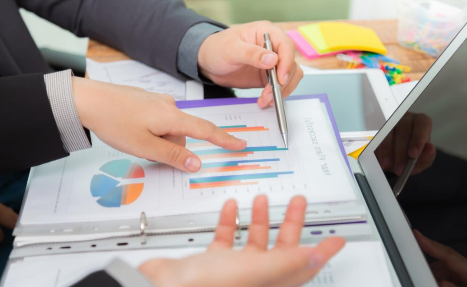 Session de formation budgétaire en groupe